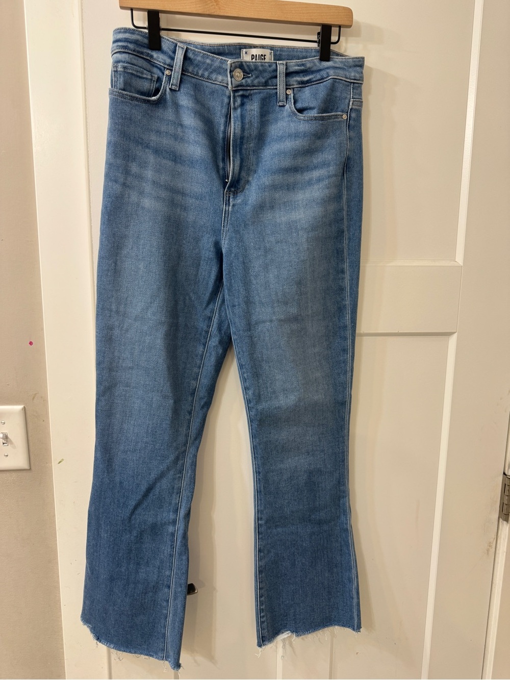 PAIGE Women’s Light Blue Claudine Jeans - Size 30